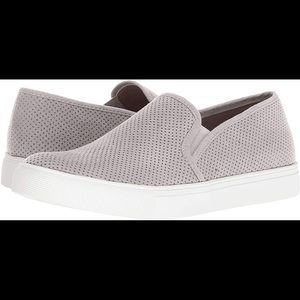 Steve Madden slip ons